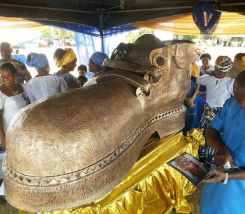An Akwa Ibom man was buried in this shoe coffin.