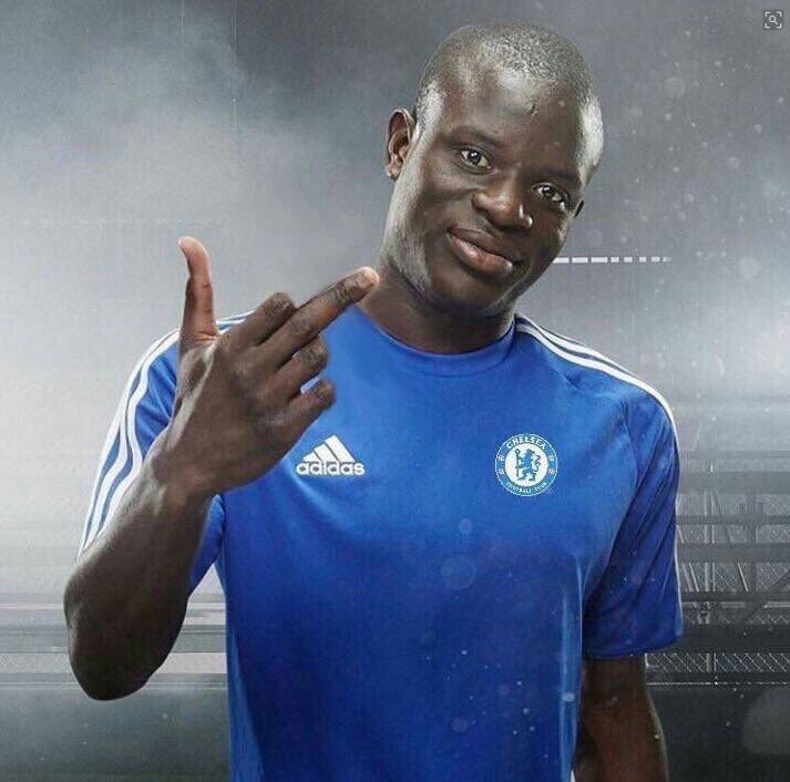 Kante Middle finger