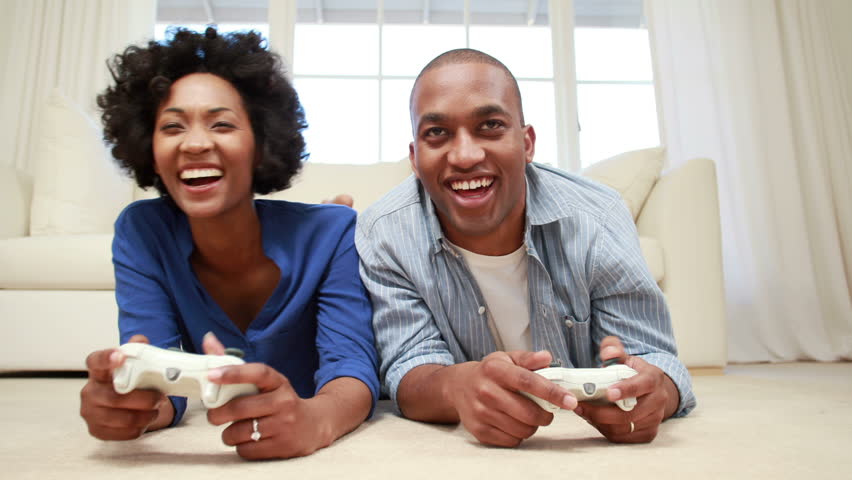 couple playing game Valentine's day Zikoko