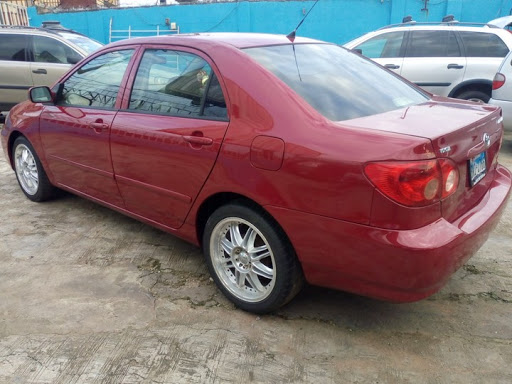 2005 corolla car for Zikoko post