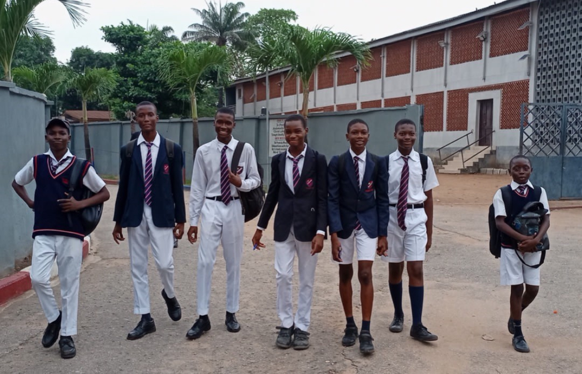 We Ranked the Uniforms of 16 Nigerian Public Secondary Schools Zikoko!